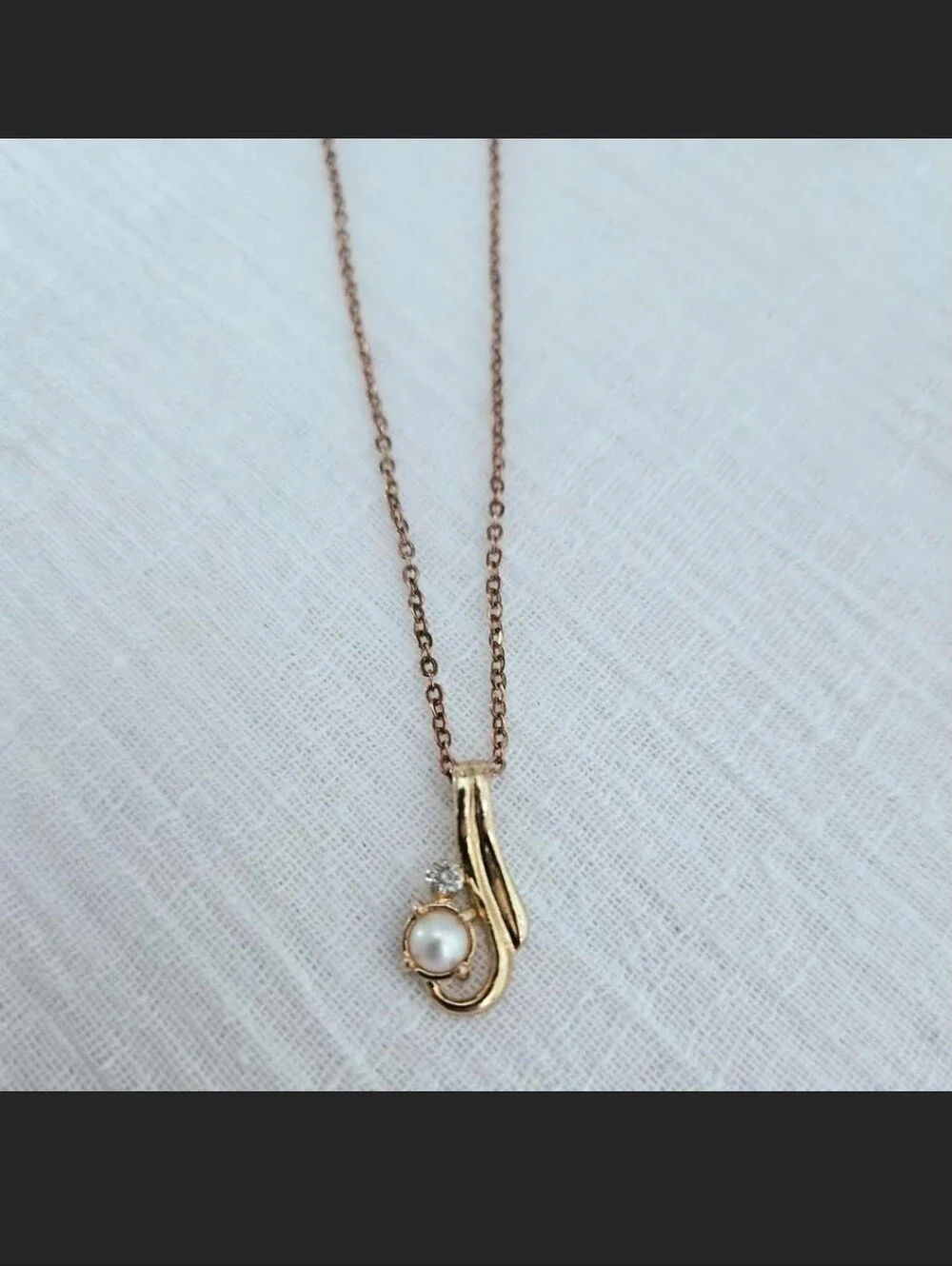 Vintage Gold Plated Pearl Pendant Necklace
